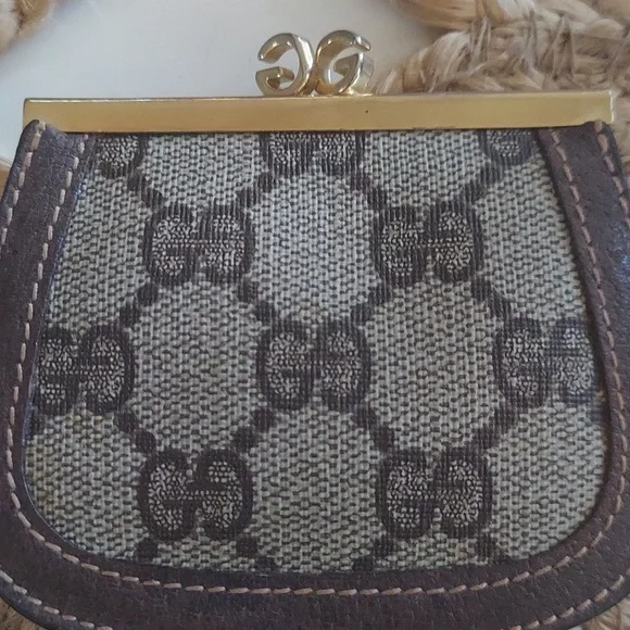 Authentic Gucci coin pouch vintage kisslock - Picture 7 of 7